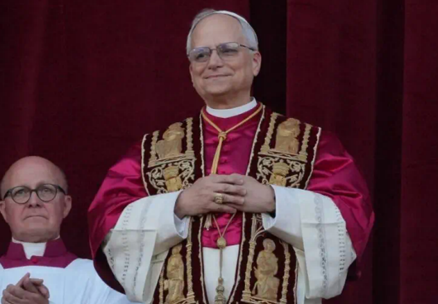 Argentina decretó feriado nacional para la visita del Papa León XIV - imagen adicional