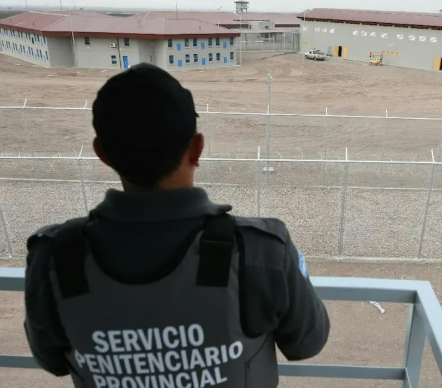 Mendoza prorrogó por $32.350 millones el contrato de alimentación en cárceles