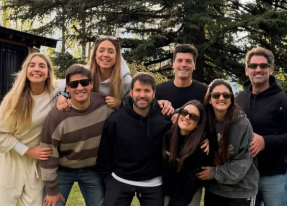 Sofía Martínez descansó en el Valle de Uco con amigos y vinos mendocinos