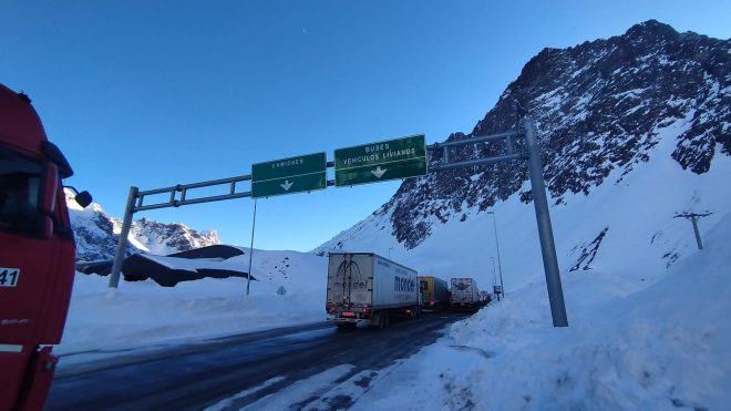 Cristo Redentor completa tres semanas cerrado por nieve en la cordillera - imagen adicional