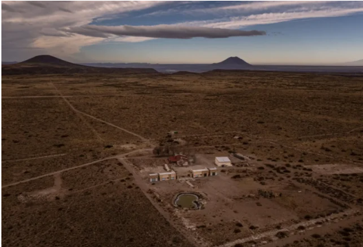 El intendente de San Carlos se refiere a los bunker para millonarios