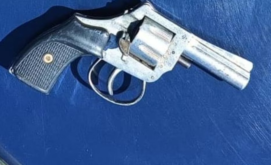 Policía secuestró revólver a menor de 15 años en Tunuyán